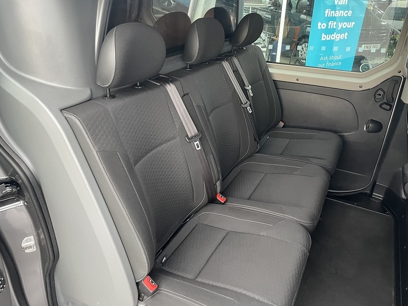 Used Vauxhall Vivaro 2016 for sale - 77137289: Photo 32