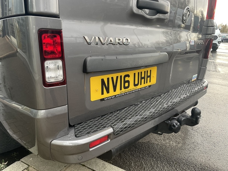 Used Vauxhall Vivaro 2016 for sale - 77137289: Photo 9