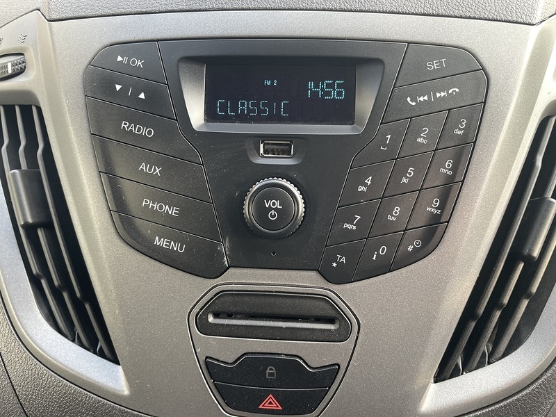 Used Ford Transit Custom 2015 for sale - 77968042: Photo 18