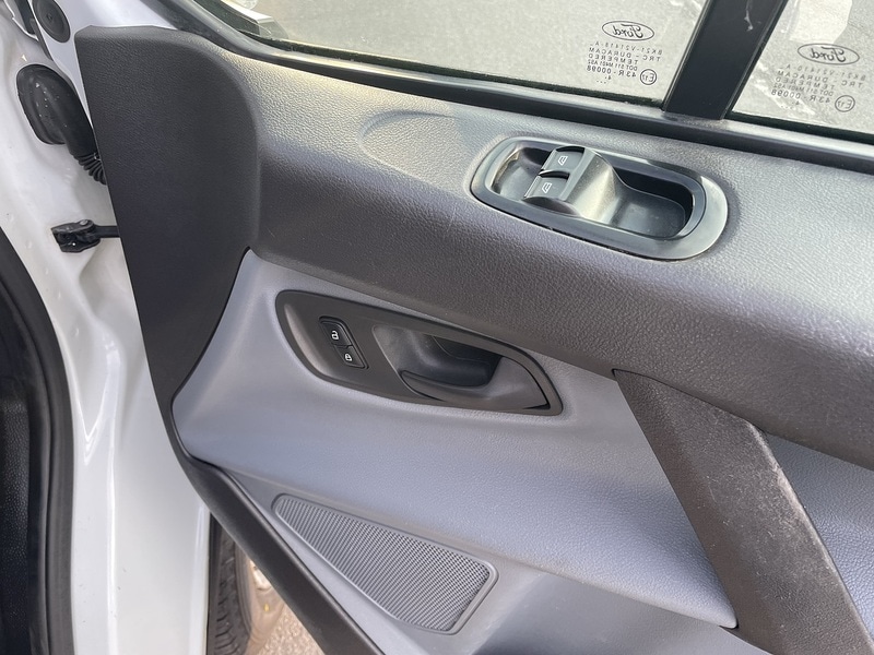 Used Ford Transit Custom 2015 for sale - 77968042: Photo 22