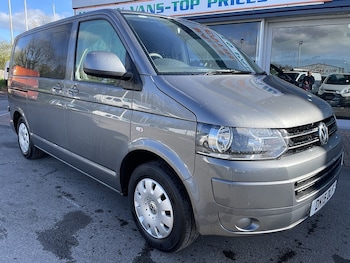 Used Volkswagen Transporter Shuttle 2015 for sale - 78097475: Photo
