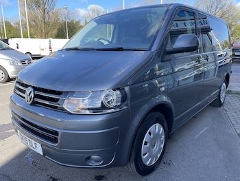 Used Volkswagen Transporter Shuttle 2015 for sale - 78097475: Photo