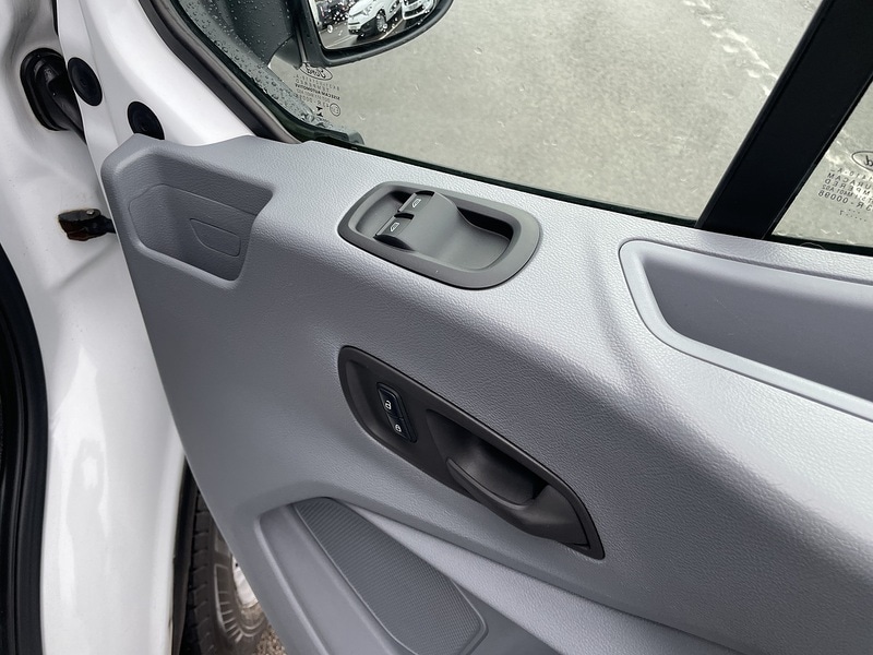 Used Ford Transit 2017 for sale - 77137323: Photo 21