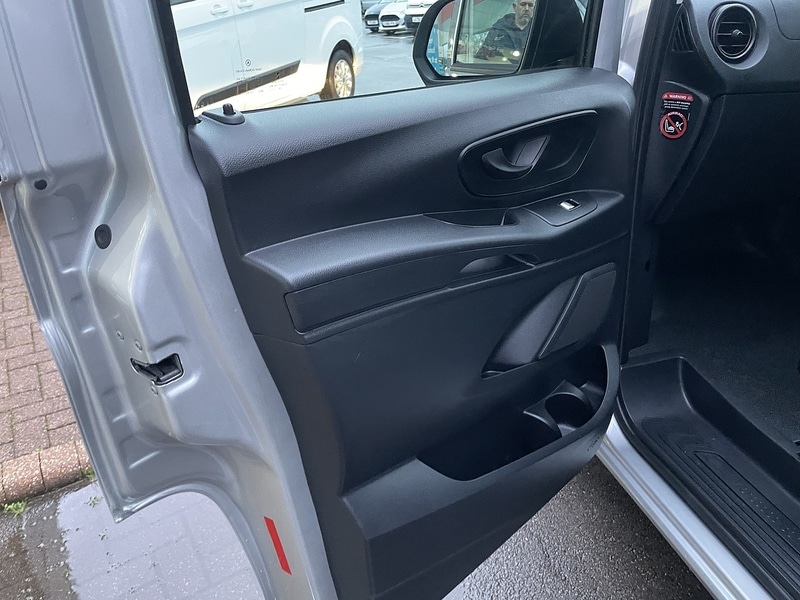 Used Mercedes-Benz Vito 2019 for sale - 77137317: Photo 23