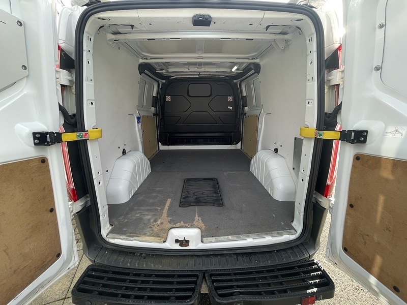 Used Ford Transit Custom 2016 for sale - 77137332: Photo 25