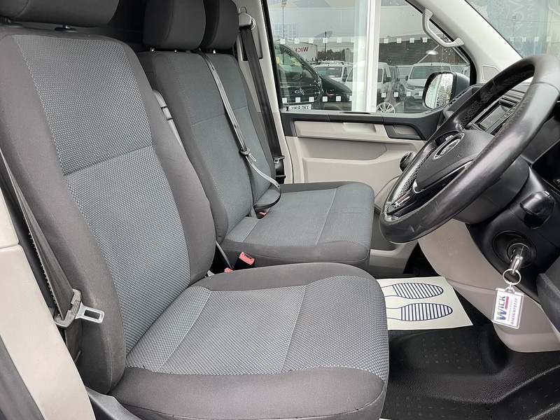 Used Volkswagen Transporter 2016 for sale - 77137305: Photo 17