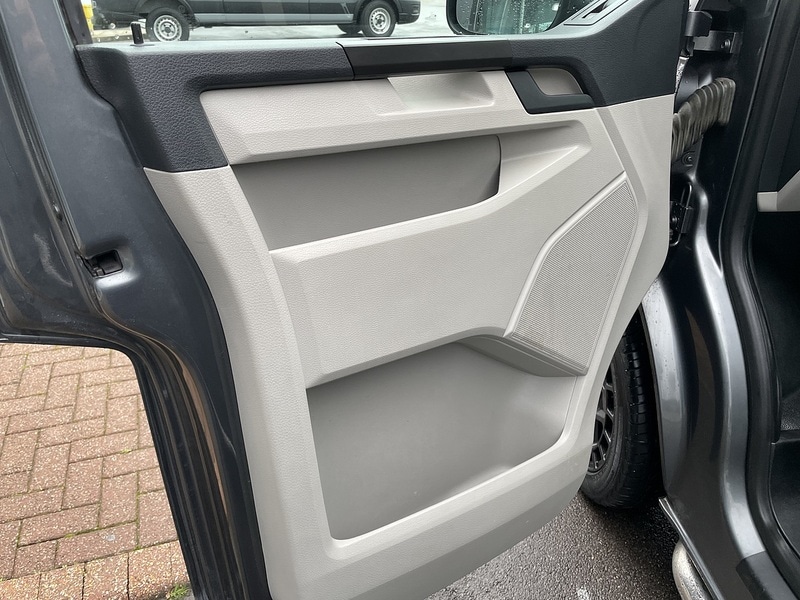 Used Volkswagen Transporter 2016 for sale - 77137305: Photo 26