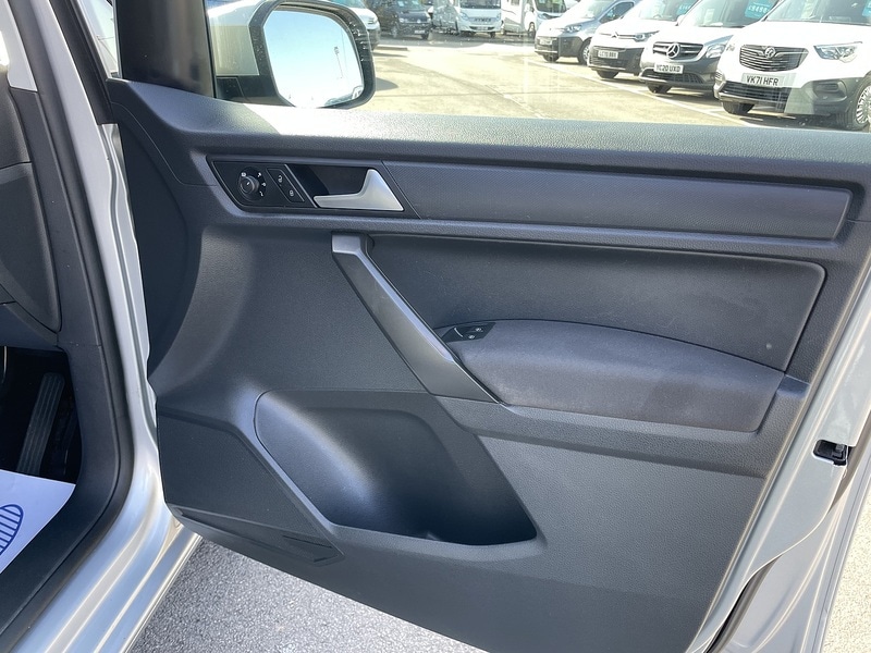 Used Volkswagen Caddy Maxi 2019 for sale - 78154511: Photo 20