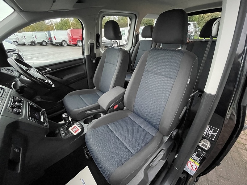 Used Volkswagen Caddy Maxi Life 2018 for sale - 77137286: Photo 26