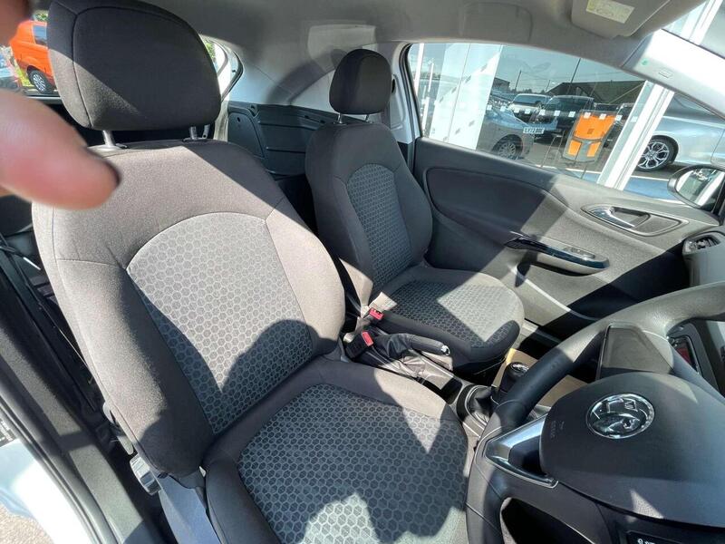 Used Vauxhall Corsa 2015 for sale - 77137268: Photo 10