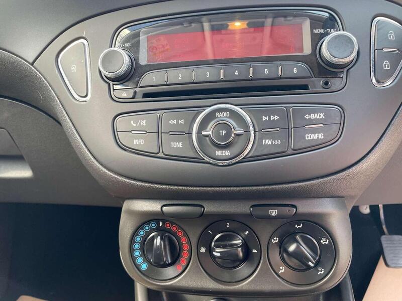 Used Vauxhall Corsa 2015 for sale - 77137268: Photo 13