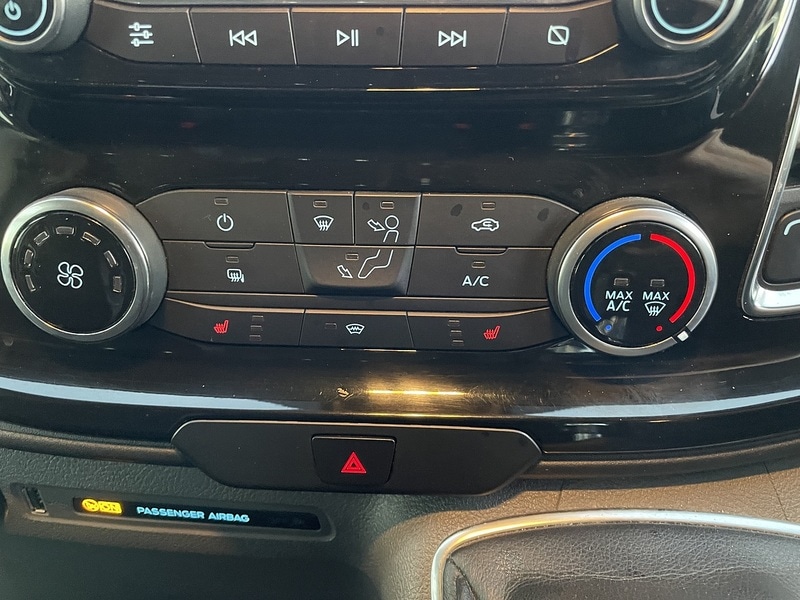 Used Ford Transit Custom 2018 for sale - 77137319: Photo 17