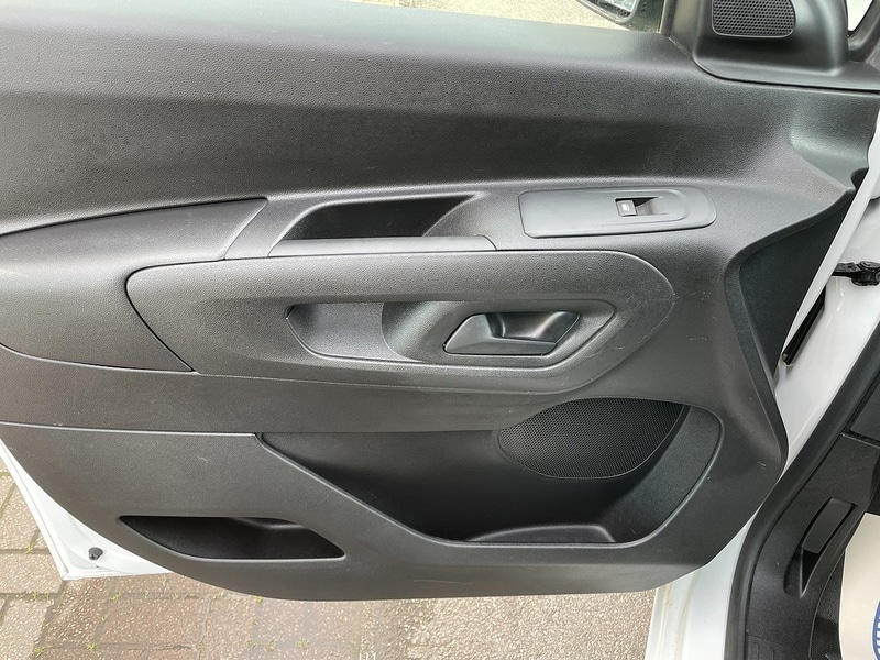 Used Toyota ProAce 2023 for sale - 77137333: Photo 19