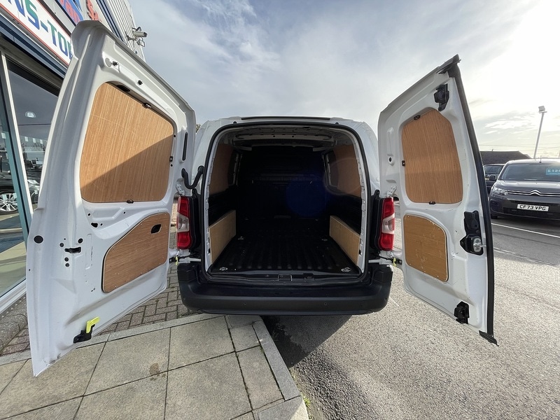 Used Toyota ProAce 2023 for sale - 77137333: Photo 23