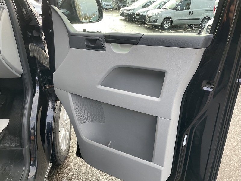 Used Volkswagen Transporter 2014 for sale - 77288670: Photo 23