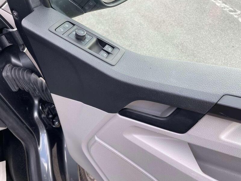 Used Volkswagen Transporter 2019 for sale - 77137284: Photo 13