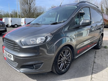 Used Ford Transit Courier 2018 for sale - 77792627: Photo