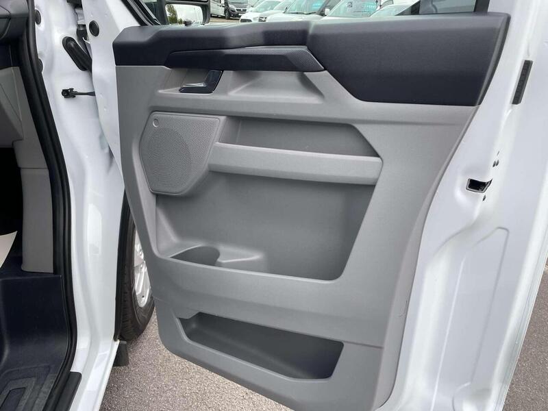 Used Ford Transit Custom 2024 for sale - 77137307: Photo 13