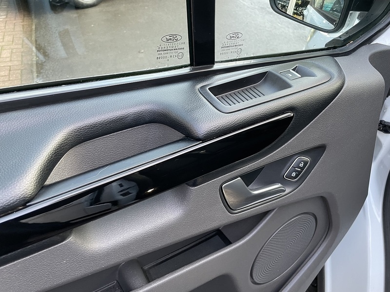 Used Ford Tourneo Custom 2019 for sale - 77137336: Photo 26