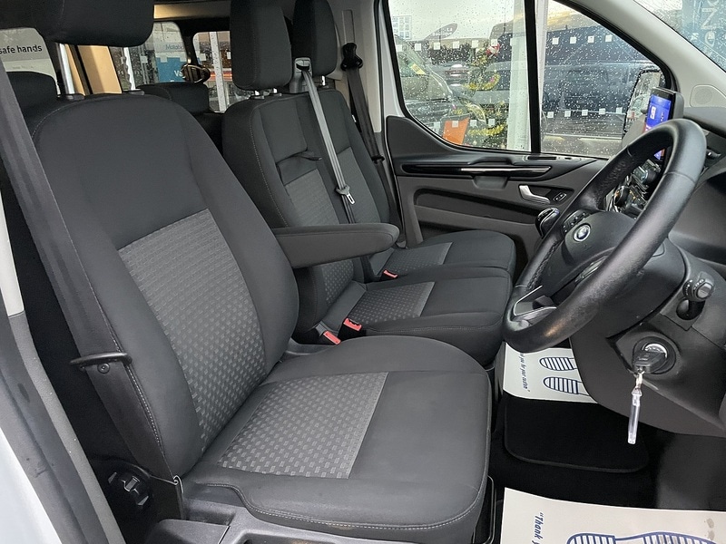 Used Ford Tourneo Custom 2020 for sale - 77137300: Photo 14