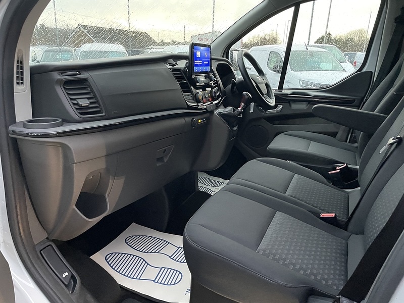 Used Ford Tourneo Custom 2020 for sale - 77137300: Photo 21