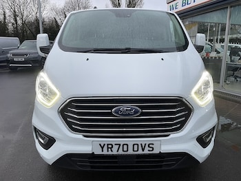 Used Ford Tourneo Custom 2020 for sale - 77137300: Photo