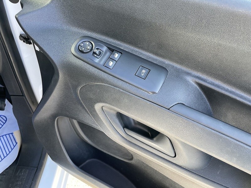Used Peugeot Partner 2020 for sale - 77632234: Photo 22