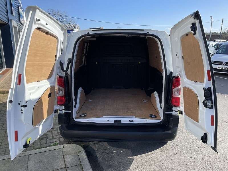 Used Peugeot Partner 2020 for sale - 77632234: Photo 28