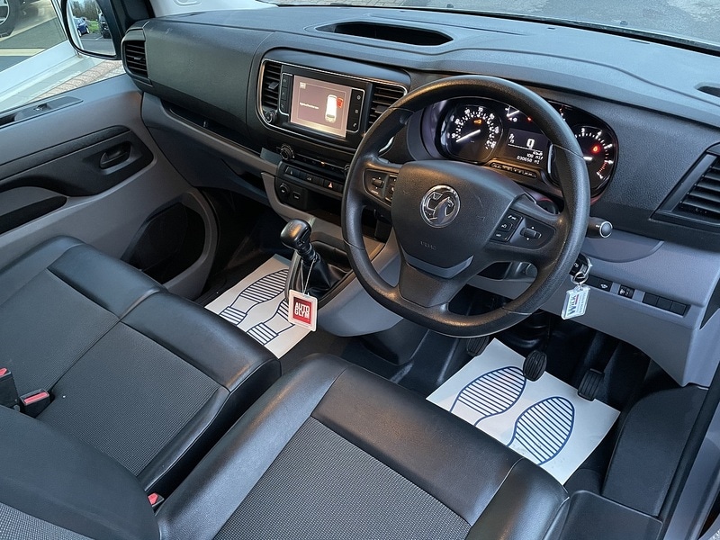Used Vauxhall Vivaro 2021 for sale - 77137346: Photo 12