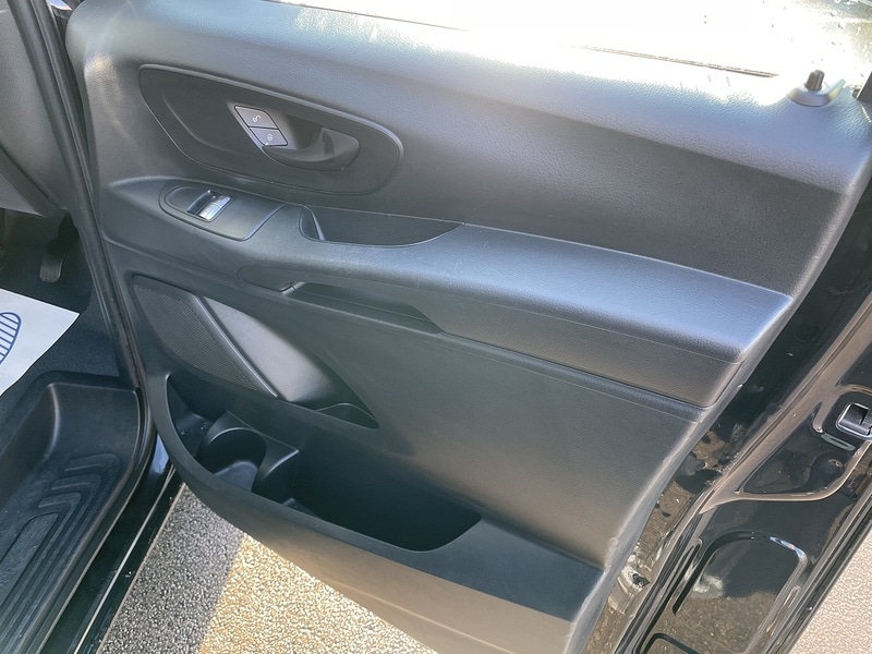 Used Mercedes-Benz Vito 2015 for sale - 77137356: Photo 18