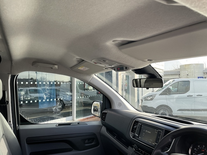 Used Vauxhall Vivaro 2019 for sale - 77137326: Photo 17