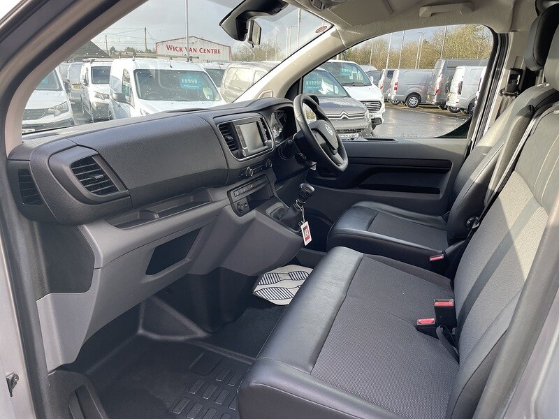 Used Vauxhall Vivaro 2019 for sale - 77137326: Photo 23