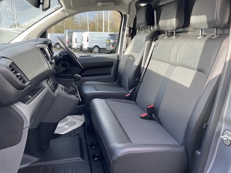 Used Vauxhall Vivaro 2019 for sale - 77137326: Photo 24