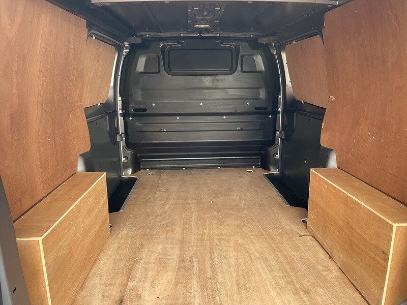 Used Vauxhall Vivaro 2019 for sale - 77137326: Photo 31