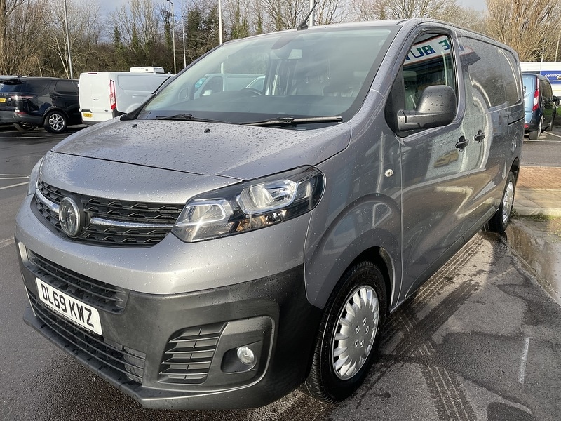 Used Vauxhall Vivaro 2019 for sale - 77137326: Photo 4
