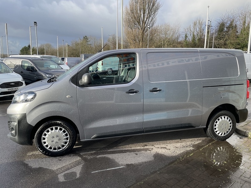 Used Vauxhall Vivaro 2019 for sale - 77137326: Photo 5