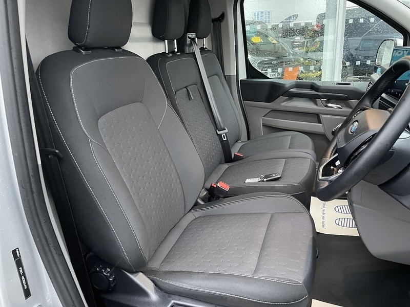 Used Ford Transit Custom 2024 for sale - 77137260: Photo 15
