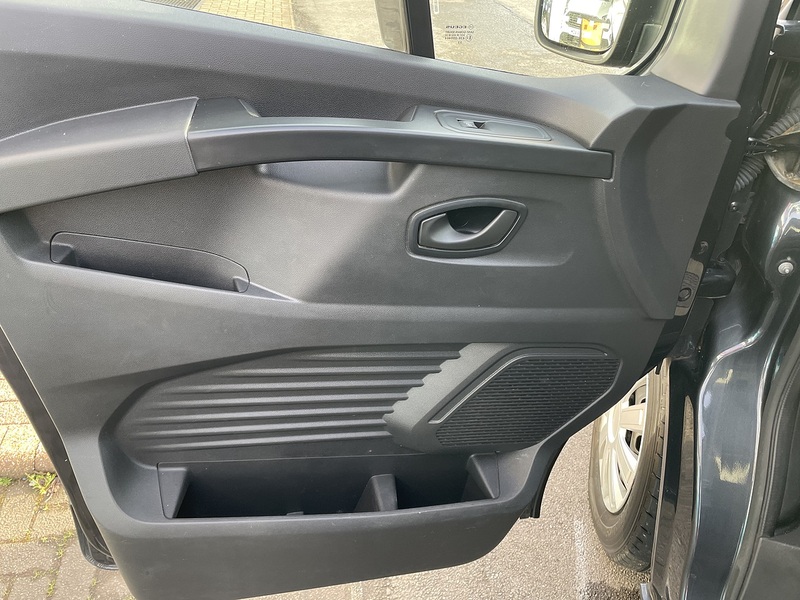 Used Renault Trafic 2023 for sale - 77283808: Photo 19