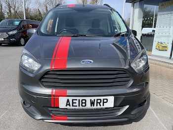 Used Ford Transit Courier 2018 for sale - 78354192: Photo