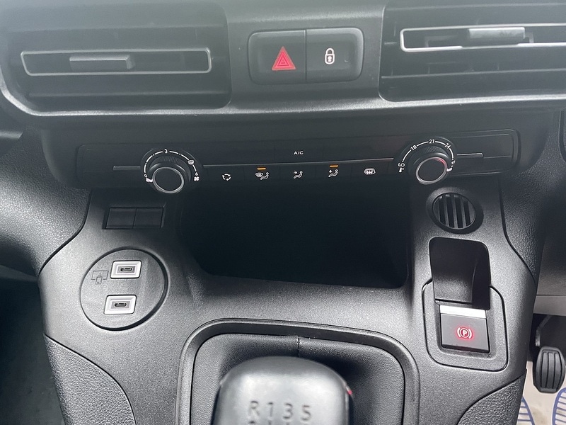 Used Peugeot Partner 2024 for sale - 77370246: Photo 16