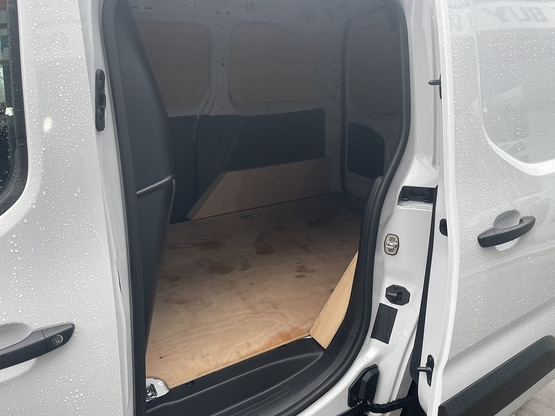 Used Peugeot Partner 2024 for sale - 77370246: Photo 29