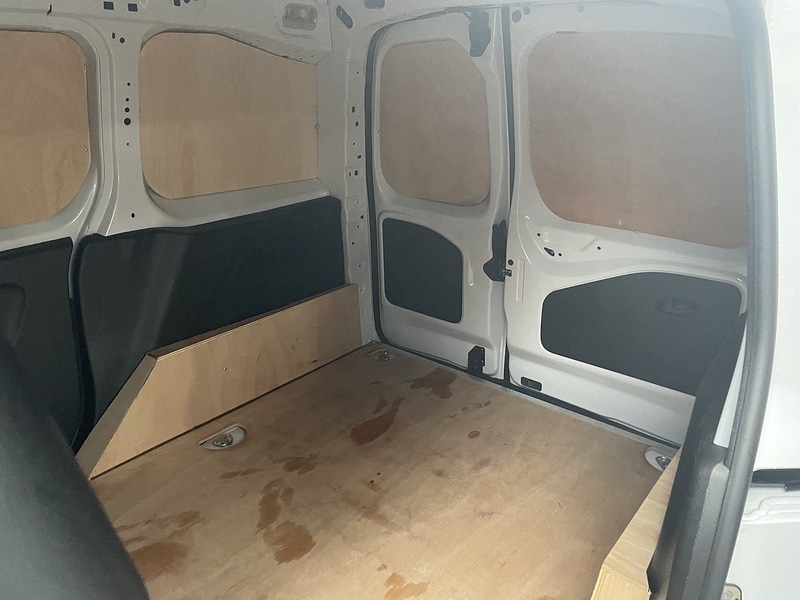 Used Peugeot Partner 2024 for sale - 77370246: Photo 30