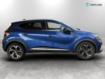 Used Renault Captur 2023 for sale - 79462564: Photo