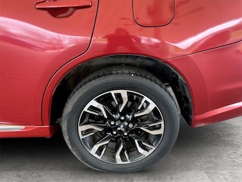 Used Mitsubishi Outlander 2016 for sale - 77976327: Photo