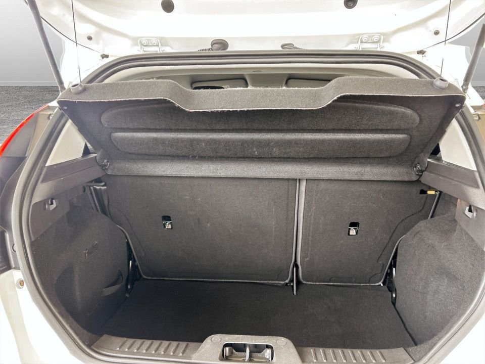 Used Ford Fiesta 2014 for sale - 77806390: Photo 24