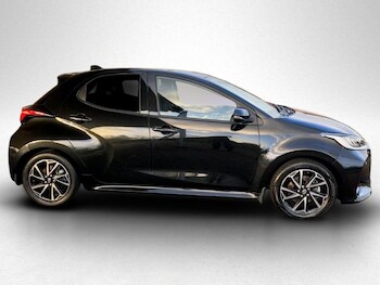 Used Toyota Yaris 2022 for sale - 77258179: Photo