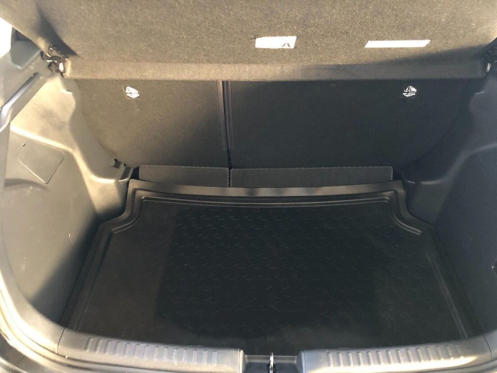 Used Toyota Yaris 2022 for sale - 77258179: Photo 30