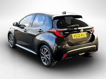 Used Toyota Yaris 2022 for sale - 77258179: Photo