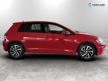 Used Volkswagen Golf 2019 for sale - 77826668: Photo
