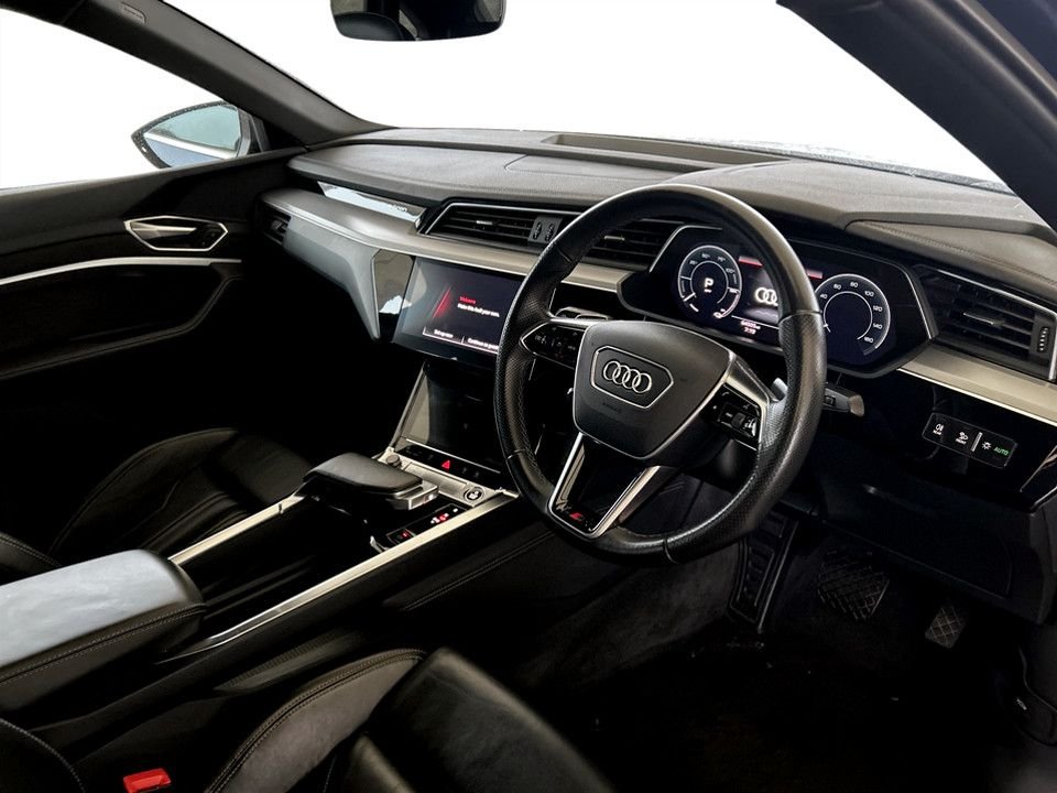 Used Audi e-tron 2021 for sale - 78044078: Photo 23